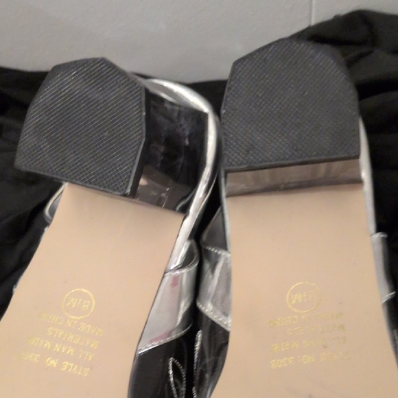 Annie Metallic Silver Slingback Heels - Picture 10 of 15